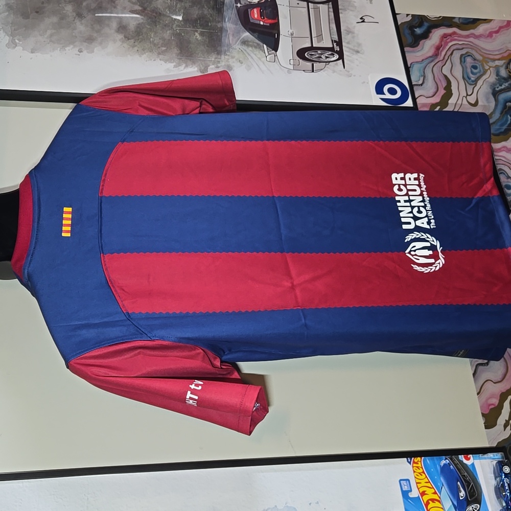 F.C. Barcelona X Rolling Stones 24/25 Home Kit Fan Jersey - Picture 7 of 9